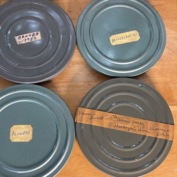 Vintage Blue Steel Logan De Luxe 8mm Movie Reel Chest and 10 Vintage Reel Tins - Picture 15 of 17